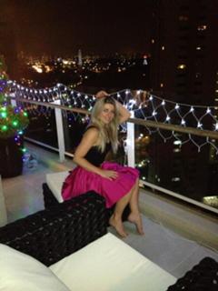 Íris Stefanelli feet photo 15