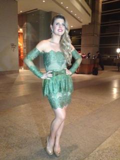 Íris Stefanelli feet photo 12