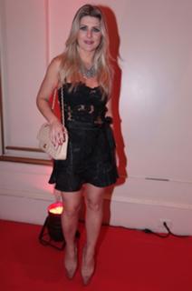 Íris Stefanelli feet photo 8