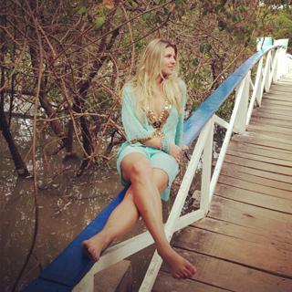 Íris Stefanelli feet photo 1