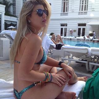 Íris Stefanelli feet photo 12