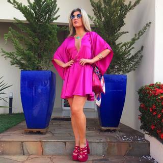 Íris Stefanelli feet photo 3
