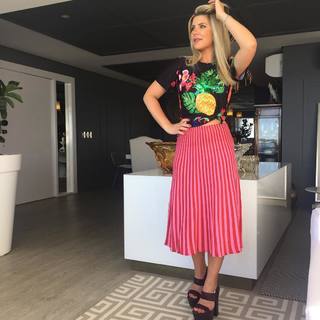 Íris Stefanelli feet photo 3