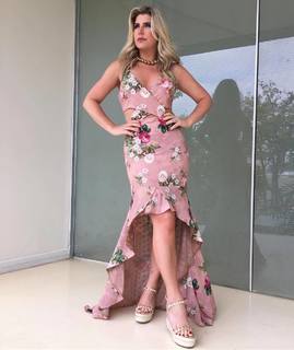 Íris Stefanelli feet photo 16