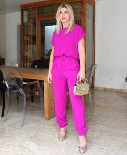 Íris Stefanelli feet photo 9