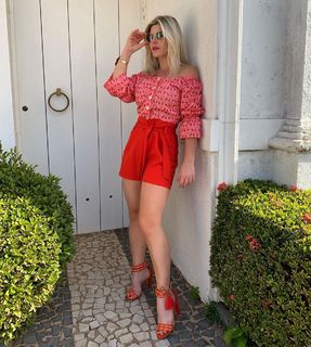 Íris Stefanelli feet photo 18