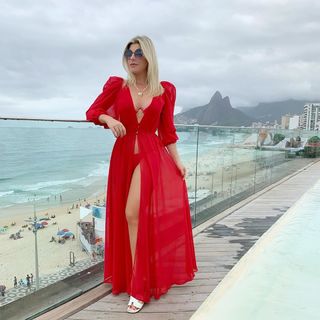 Íris Stefanelli feet photo 9