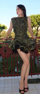 Özge Gürel feet photo 6
