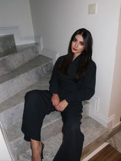 Özge Törer feet photo 5