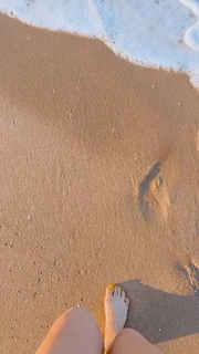 Özgü Kaya feet photo 9