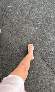 Özgü Kaya feet photo 2