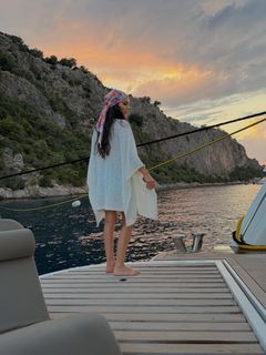 Özgü Kaya feet photo 4