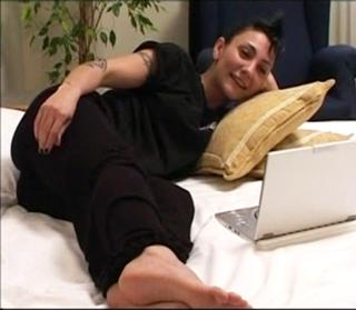 Özlem Tekin feet photo 12