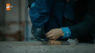 Özlem Yilmaz feet photo 8
