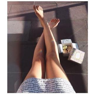 Úrsula Corberó feet photo thumbnail