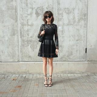 Úrsula Corberó feet photo thumbnail