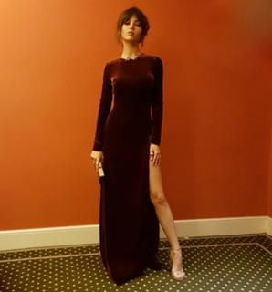 Úrsula Corberó feet photo thumbnail