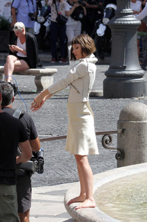 Úrsula Corberó feet photo thumbnail