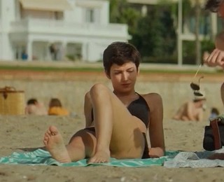 Úrsula Corberó feet photo thumbnail